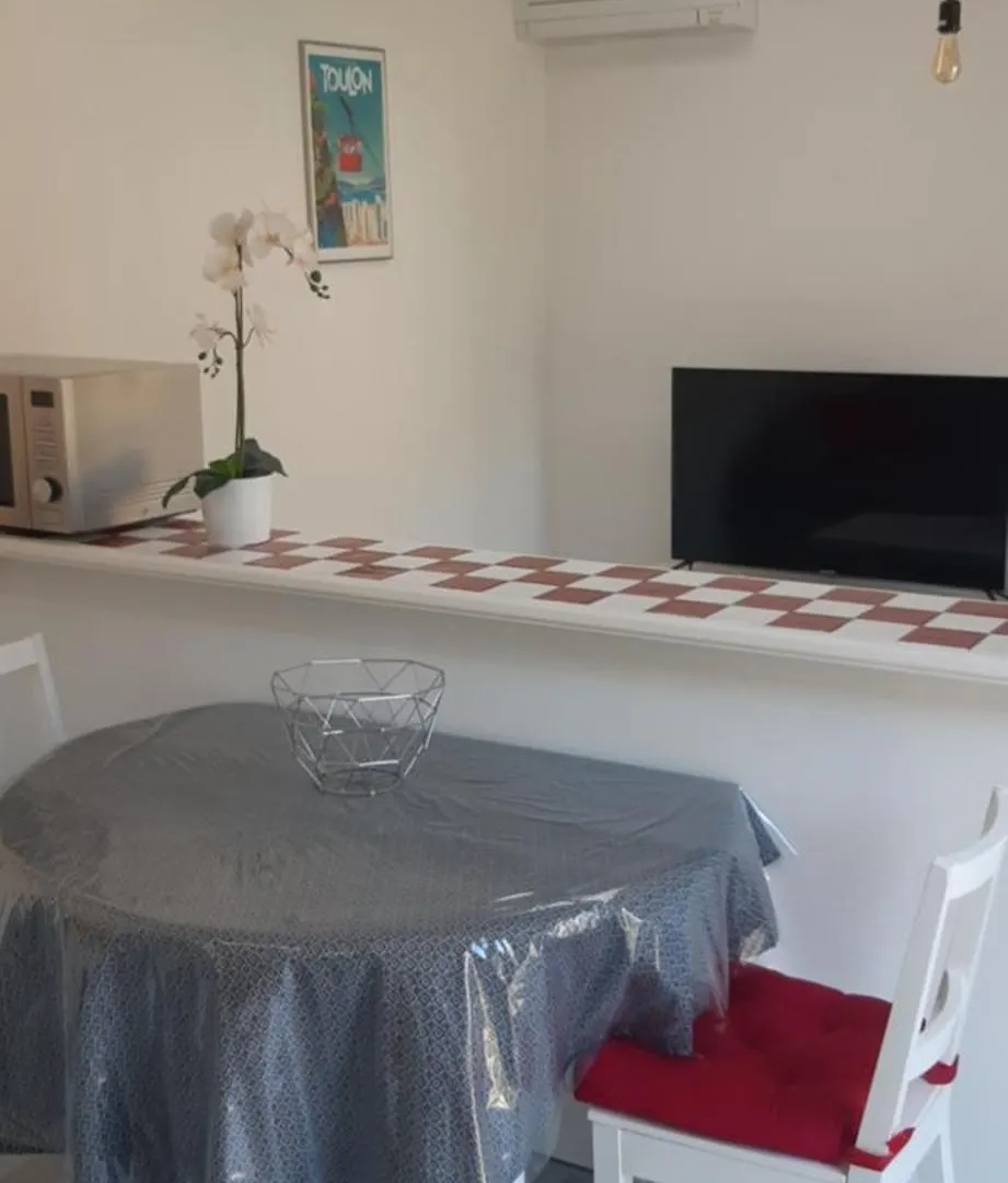 Logement Le Serein Toulon 0*,